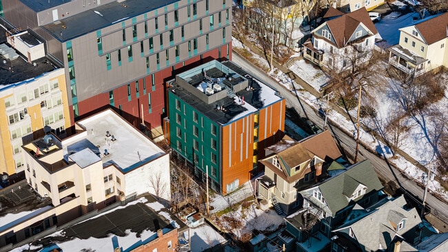 Building Photo - 238 Linden