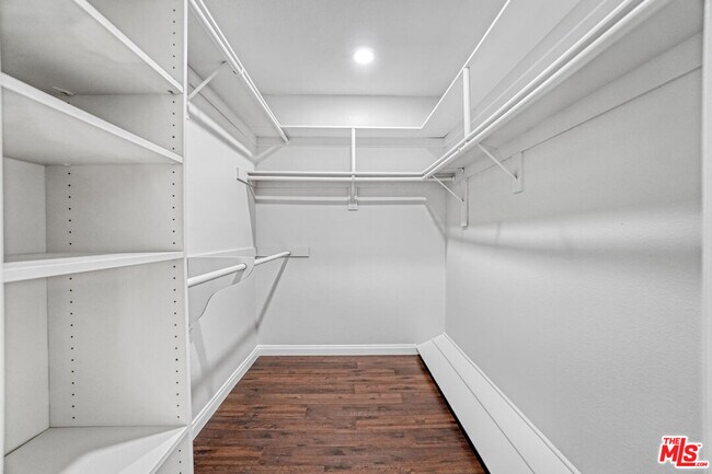 Building Photo - 8601 Falmouth Ave