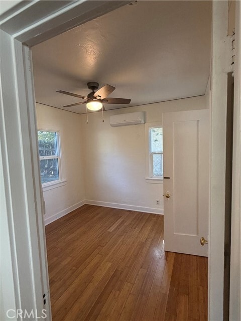 Building Photo - 2704 Mayfield Ave