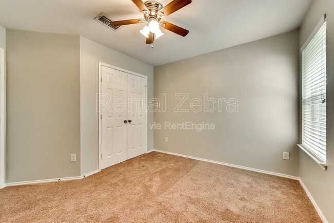 Building Photo - 109 Flyaway Ln