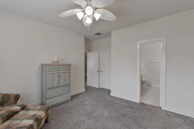 Building Photo - 407 Laurel Pine Dr