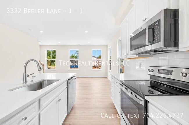Building Photo - 3322 Beeler Ln