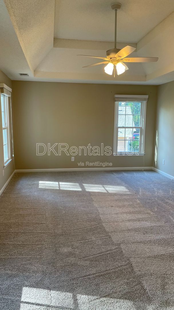 Building Photo - 416 Carmain Ln