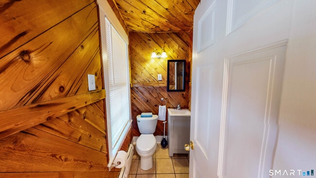 Building Photo - 432 Norton Pkwy