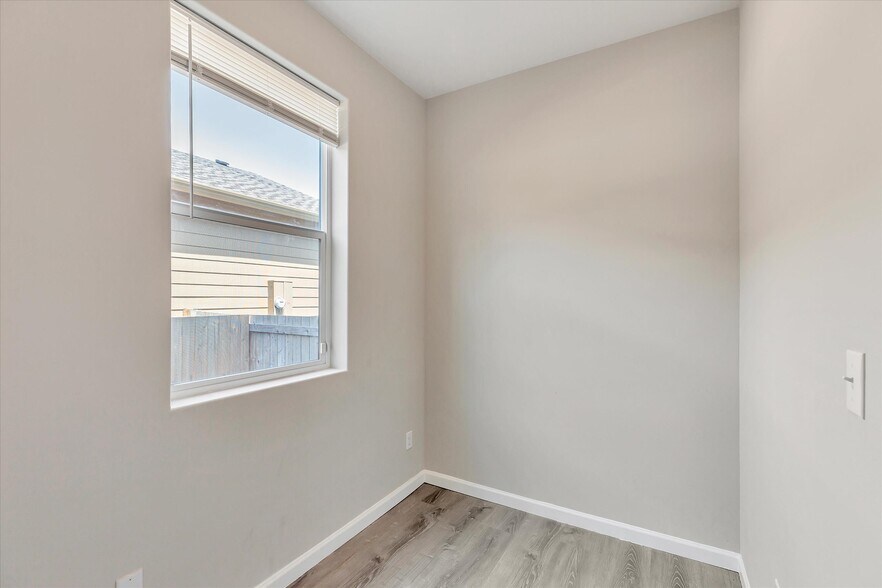 Building Photo - 12212 314th Ave SE