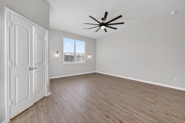 Building Photo - 151 Scenic Hills Ct