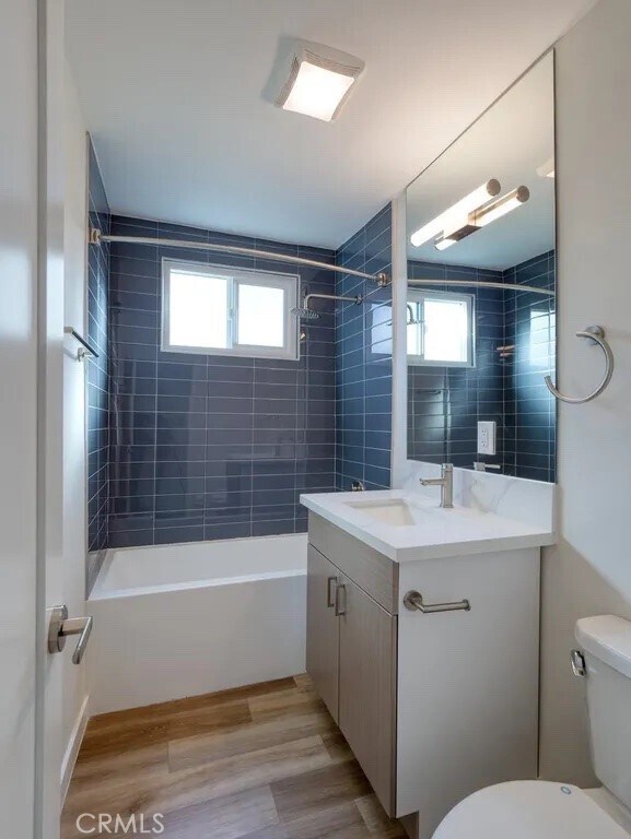 Building Photo - 2120 Manhattan Beach Blvd