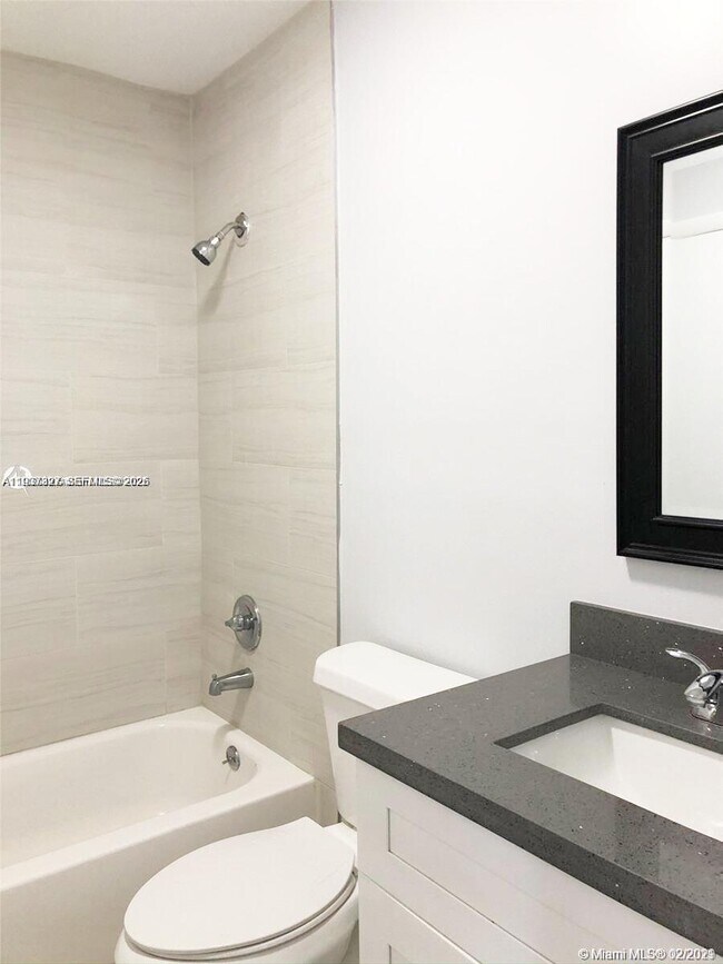 Building Photo - 1235 NE 3rd Ave