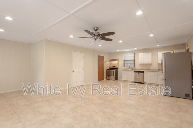 Building Photo - 4640 FM1374