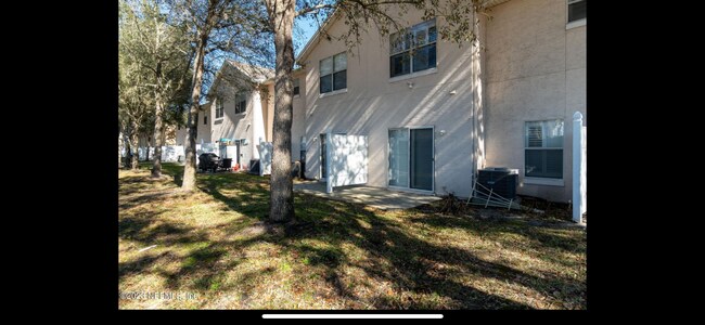 Building Photo - 5260 Collins Rd