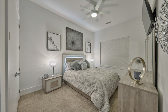 Building Photo - 199 Waterpoint Ct