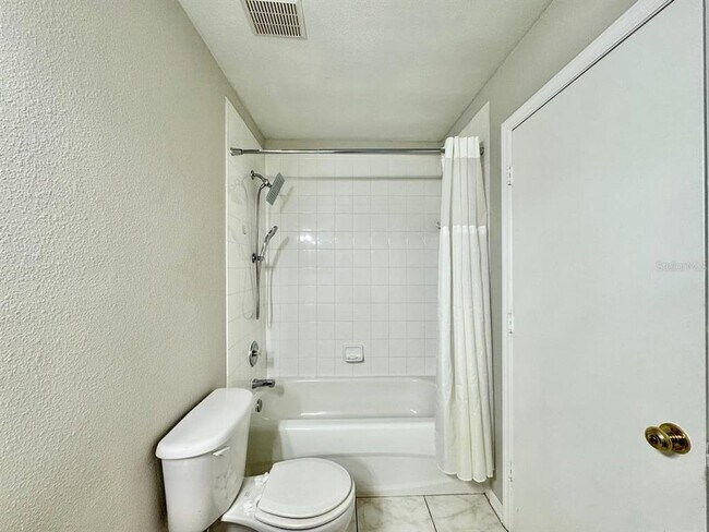 Building Photo - 10823 Brickside Ct