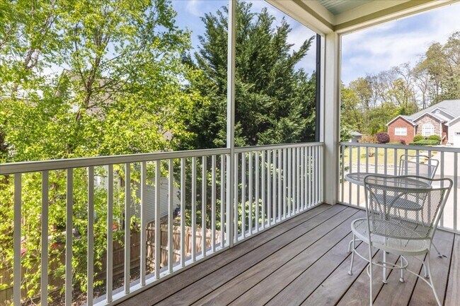 Building Photo - Stunning Home w Million Dollar Views! 4 Be...