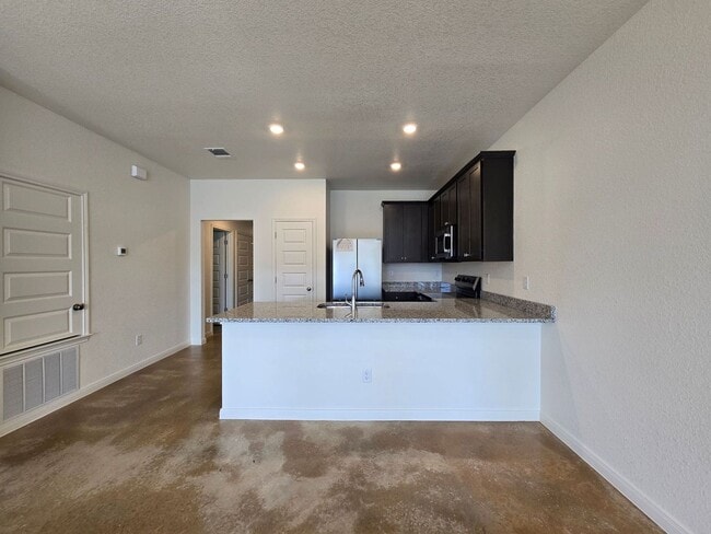 Building Photo - 908 Cherry Laurel Ln