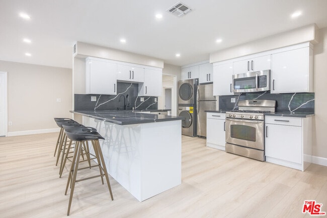 Building Photo - 22022 Lopez St