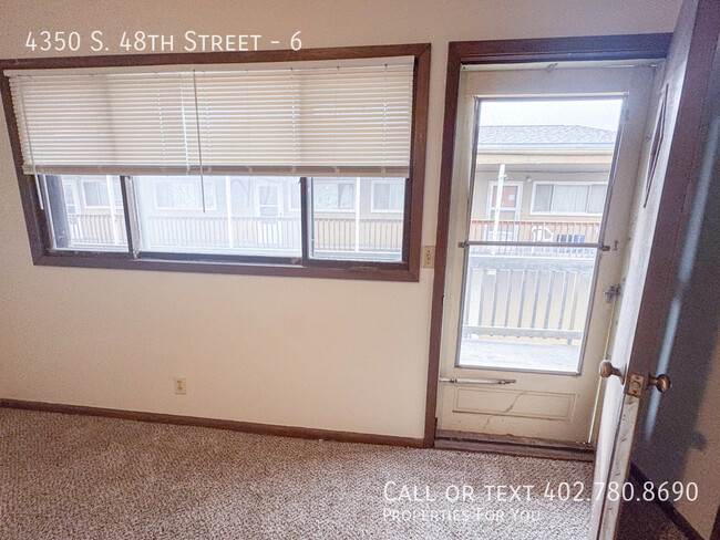 Building Photo - 1 Bedroom Near Union College!