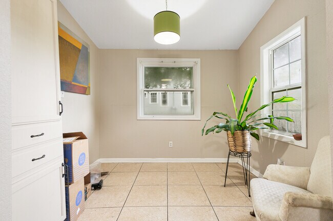 Building Photo - 3350 Jena St