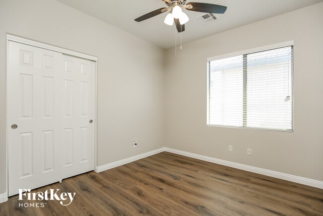 Building Photo - 7637 Montefrio Ave