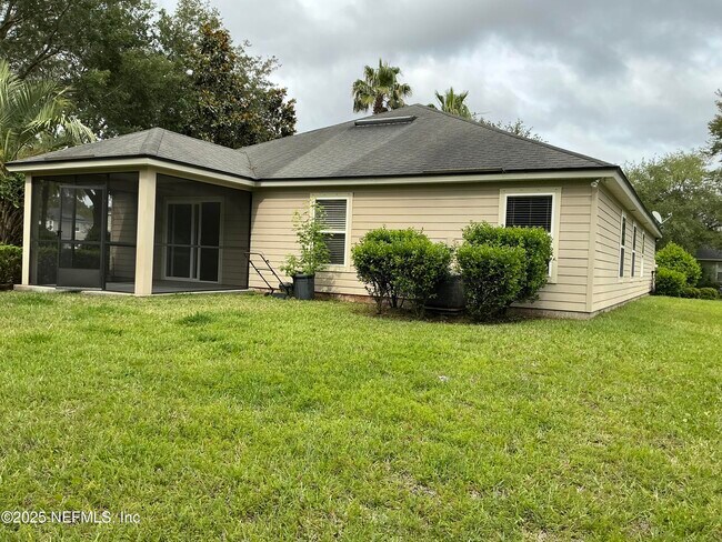 Building Photo - 13684 Chipperfield Ln