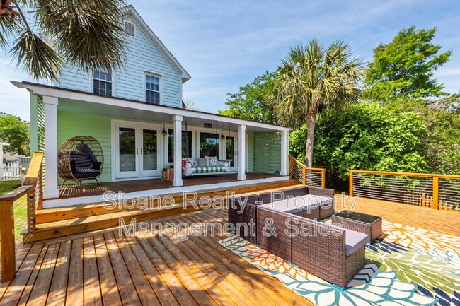 Building Photo - 834 Harbor Pl Dr