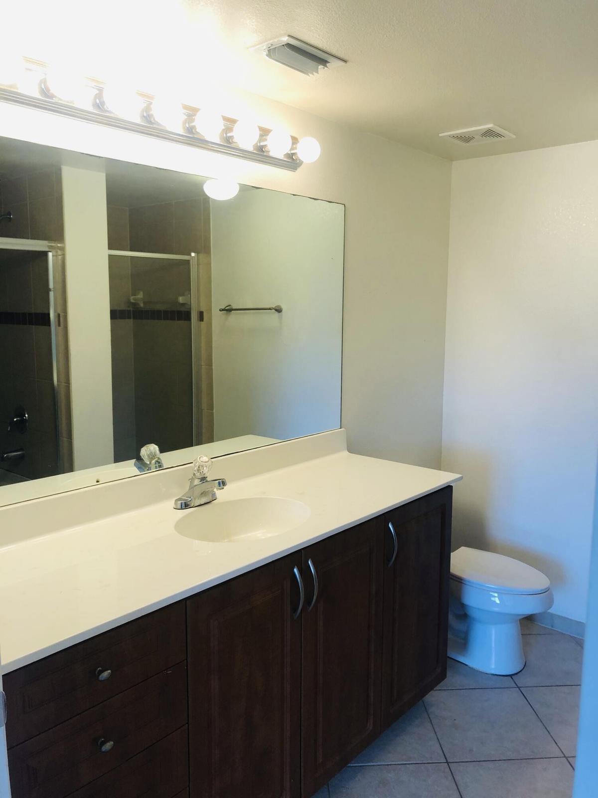 Building Photo - 6510 Emerald Dunes Dr