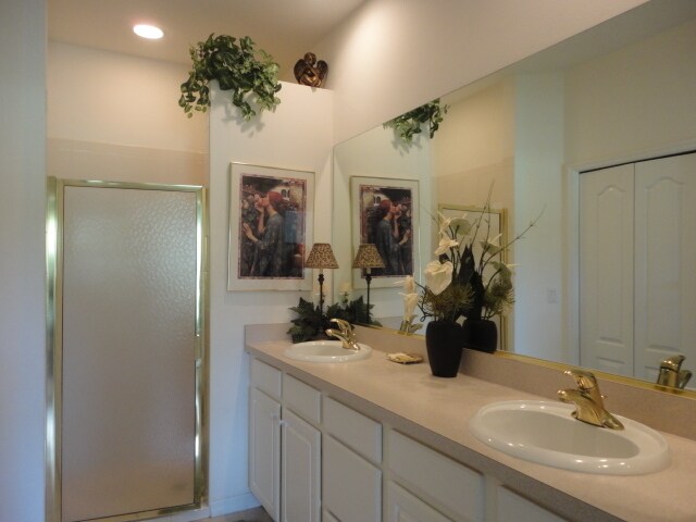 Building Photo - SPECIAL PRICE!! 2BD/2BA/2CG VILLA