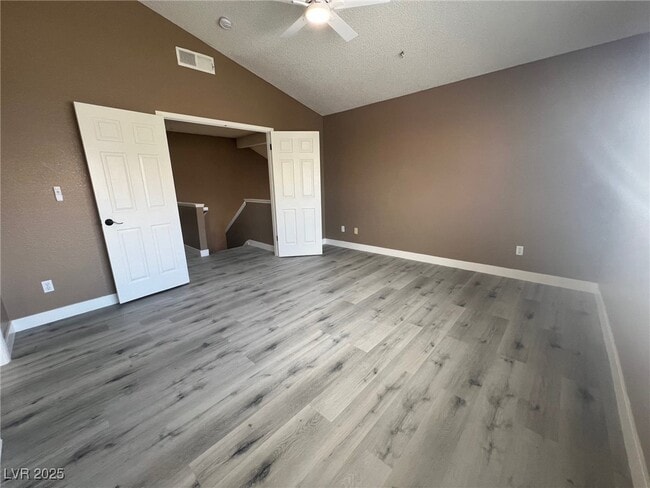 Building Photo - 1368 Torington Dr