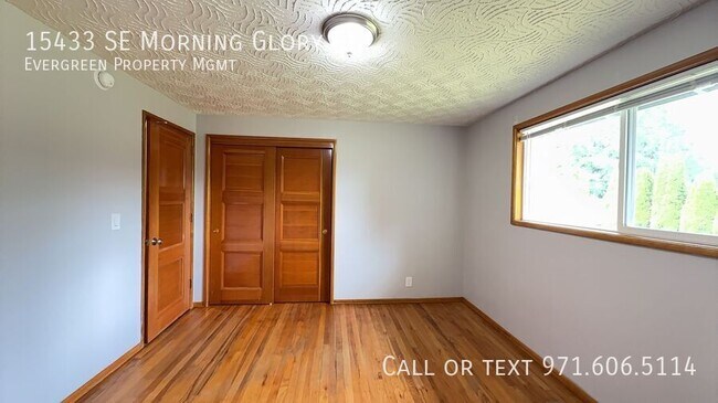 Building Photo - 15433 SE Morning Glory Ct