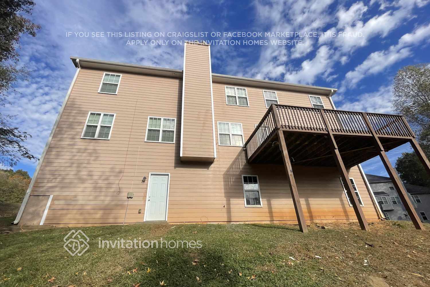 Building Photo - 471 Charles Towne Ave