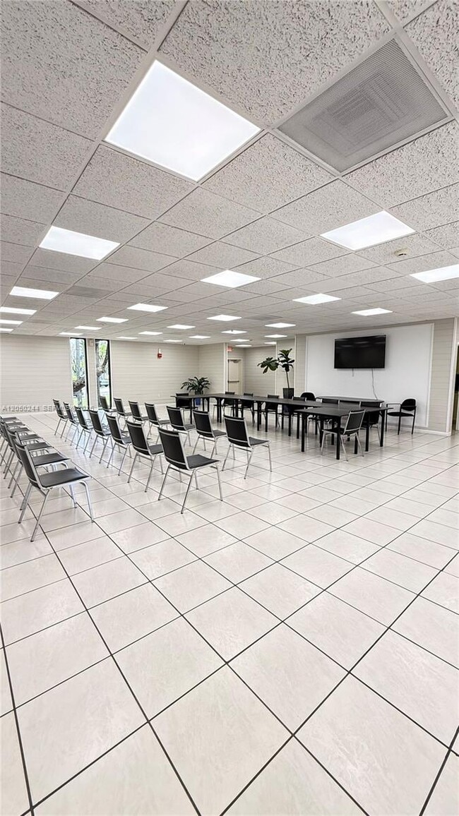 Building Photo - 8520 SW 133rd Avenue Rd