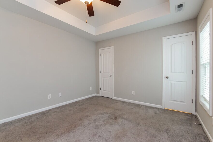 Building Photo - 98 Pumpkin Hill Ridge