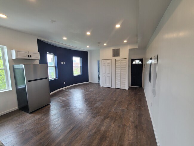 Building Photo - The Jefferson Apartment