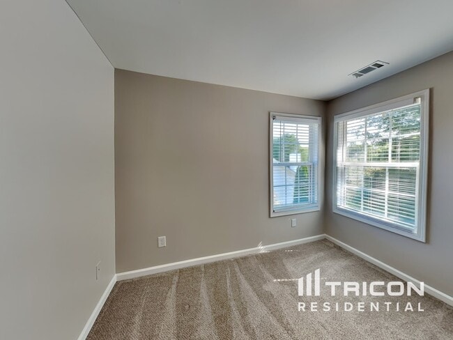 Building Photo - 179 Burt's Crossing Dr