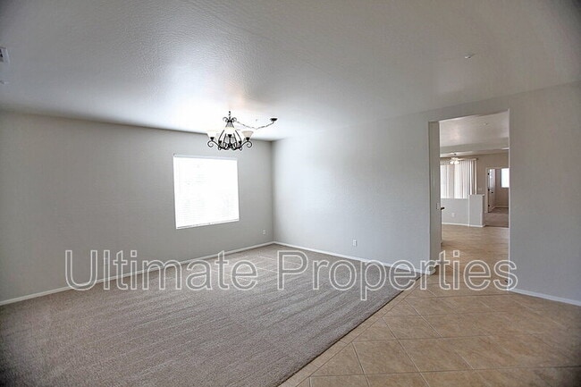 Building Photo - 12658 W Duane Ln