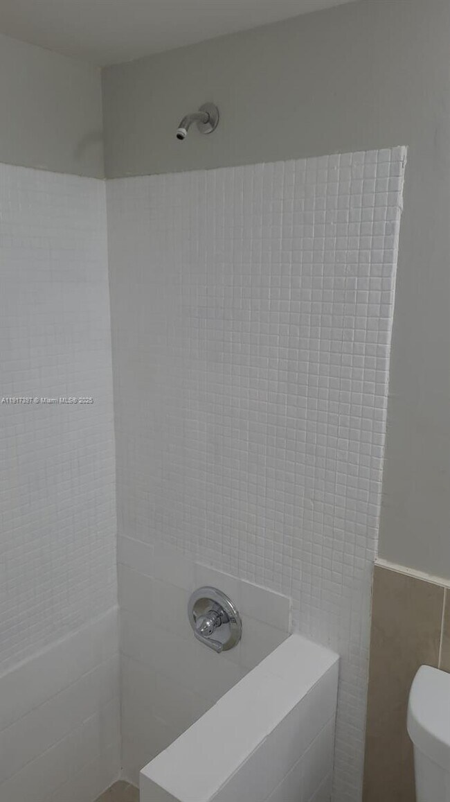 Building Photo - 57 Cambridge C