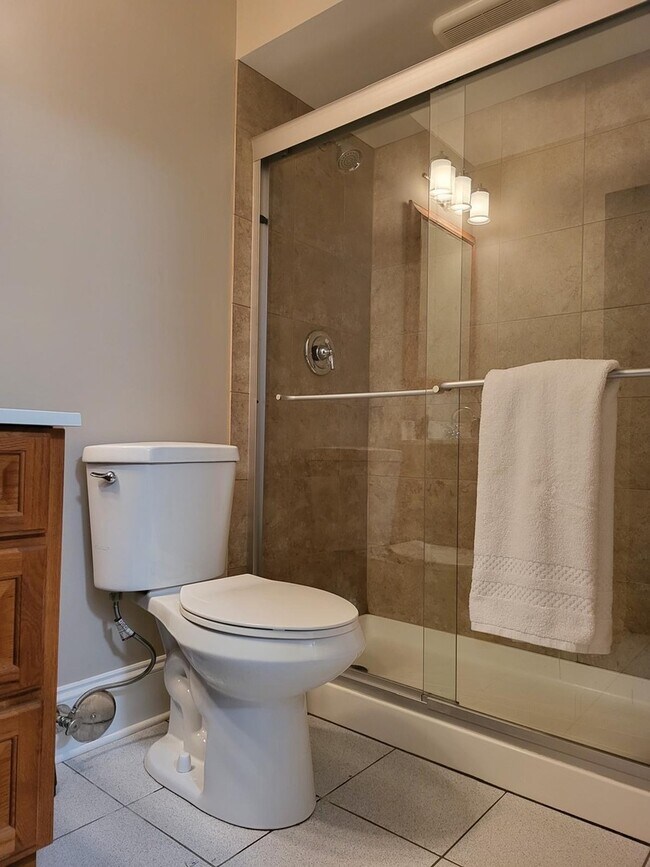 Building Photo - 7400 Grand Ave