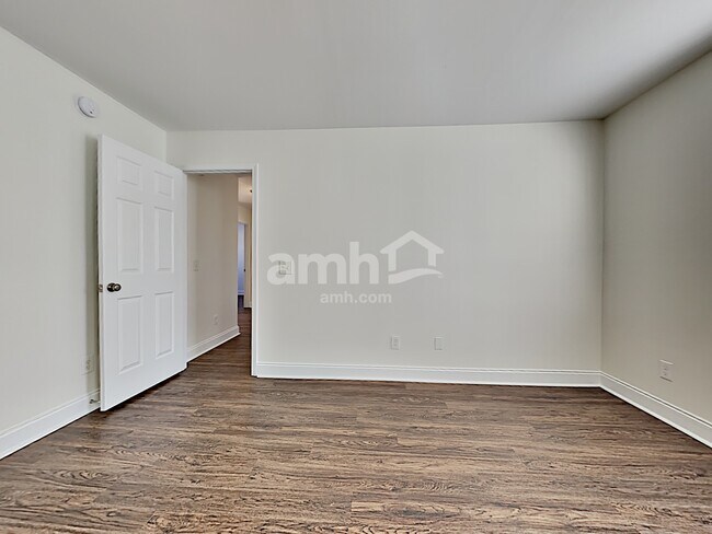 Building Photo - 309 Old Stone Ct
