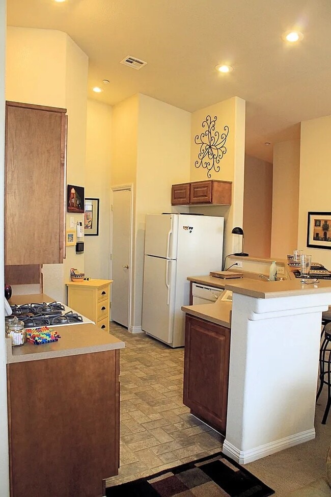 Building Photo - 4817 Straight Flush Dr