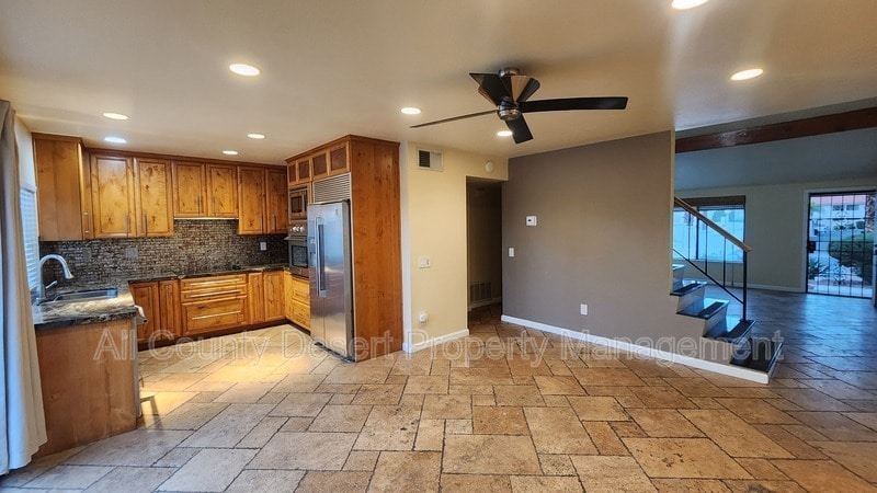 Building Photo - 5951 Montecito Dr