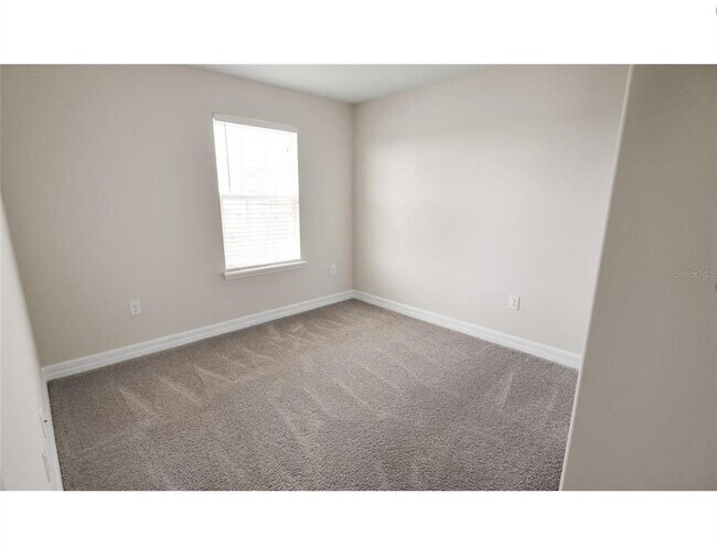 Building Photo - 2541 Rapollo Dr