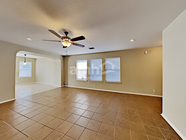 Building Photo - 10124 Del Lago Ct