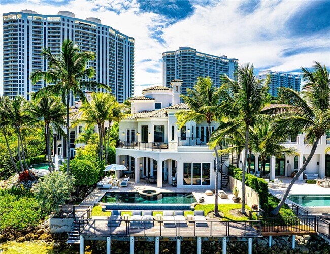 Building Photo - 3916 Island Estates Dr