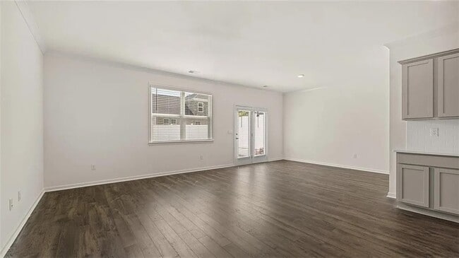 Building Photo - 317 Sound Cir