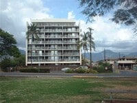 Building Photo - Pokai Bay Marina Studio