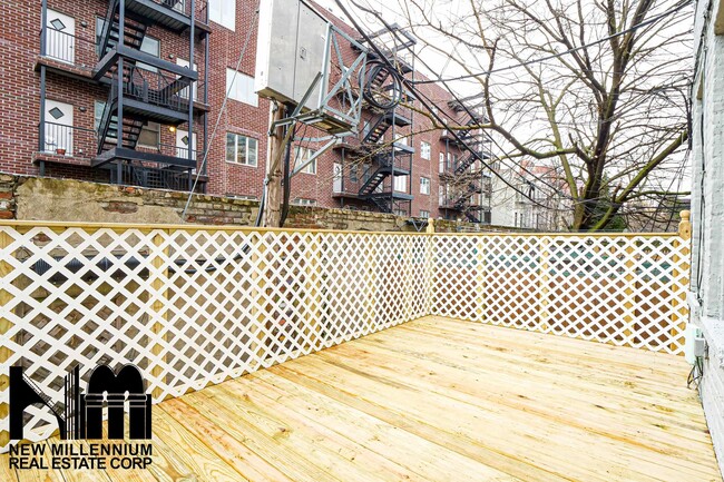Building Photo - 351 16th Street