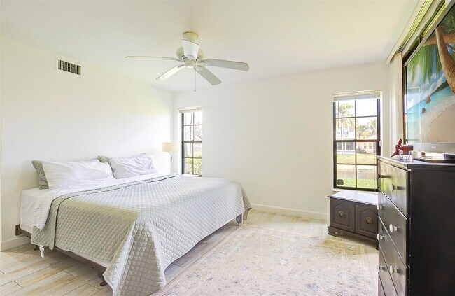 Building Photo - 18258 Covina Way