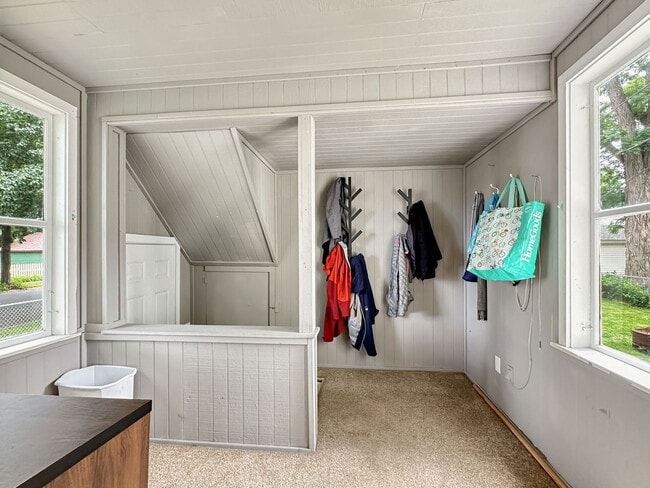 Building Photo - 4101 38th Ave S