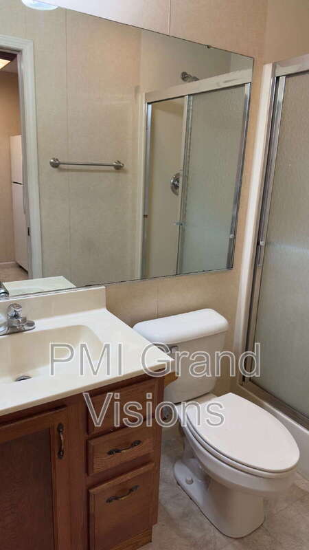 Building Photo - 1306 Arthur Ave