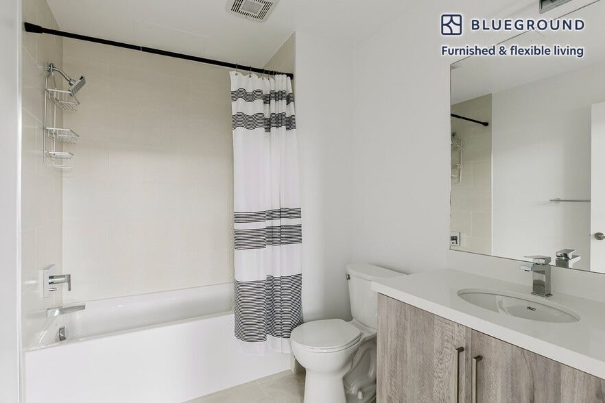 Building Photo - 1288 Howard St