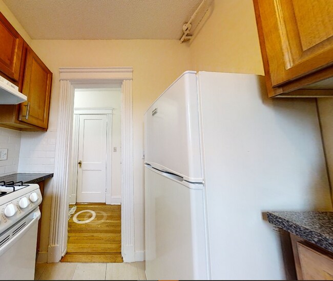 Building Photo - 1147 Commonwealth Ave